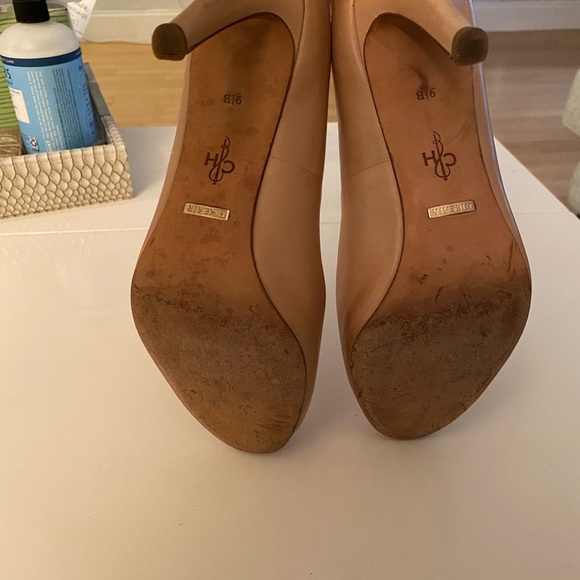 Cole Haan Nude Leather Pumps - Picture 4 of 5